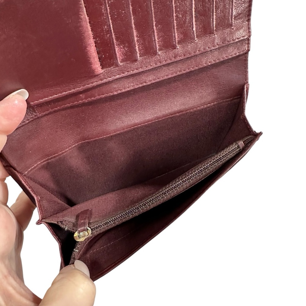 CHANEL Black Quilted Caviar Leather Trifold Wallet with Burgundy Trim - Picture 6 of 15